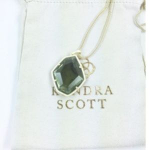 💎NWT Kendra Scott Adjustable Pendent Necklace 💎